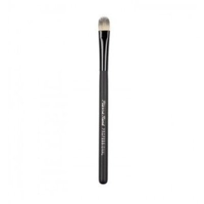 17 Concealer Brush Кисть для консилера (нейлон)